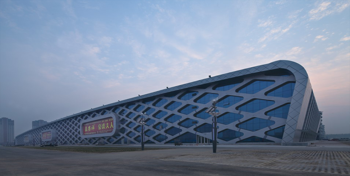 Xinji International Leather Mall Phase I and II Curtain Wall Steel Structure